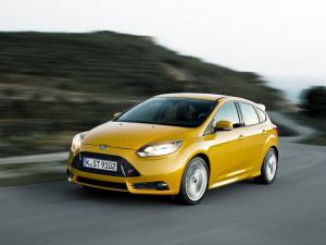 2015 Ford Focus ST by Graham Goode Racing